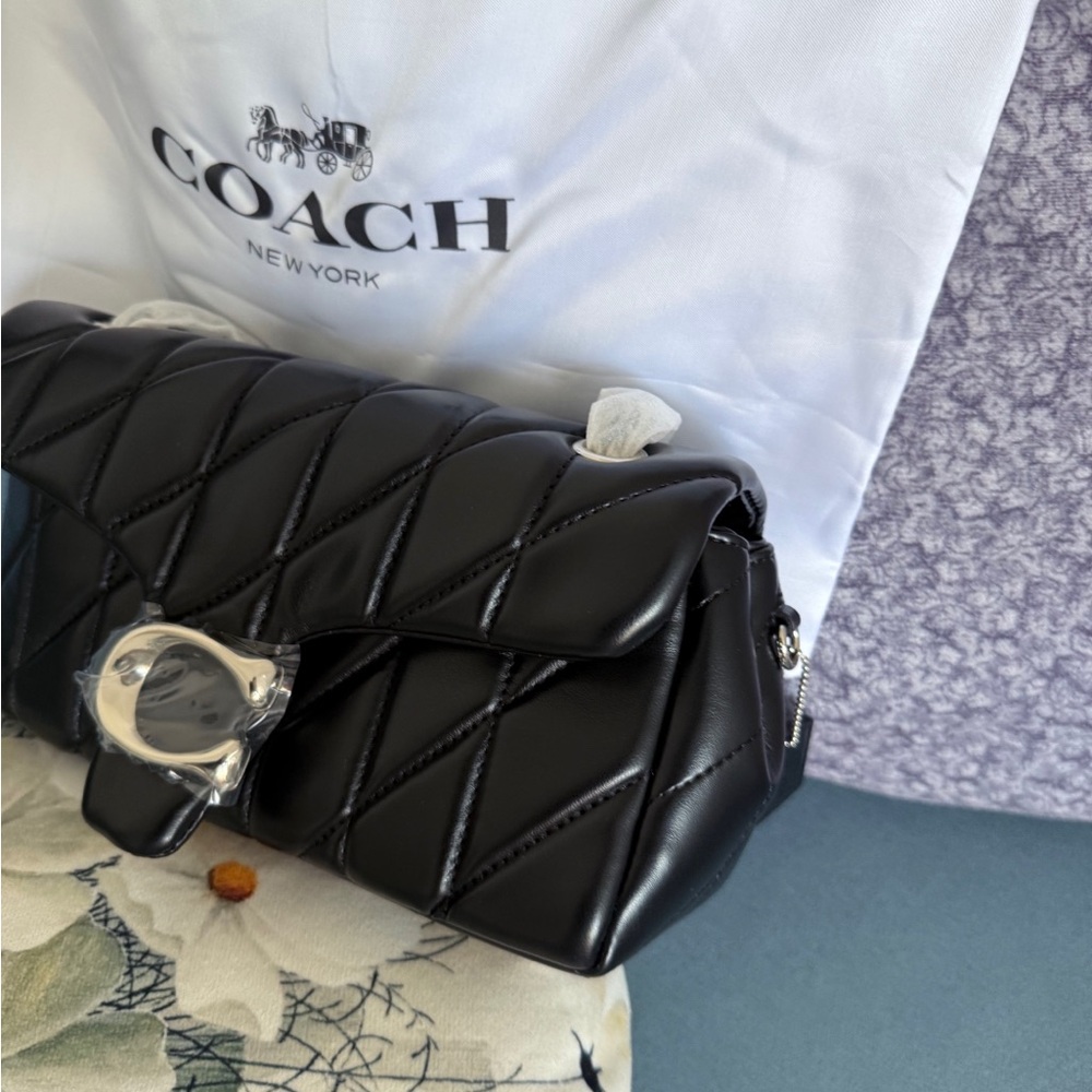 Coach C Logo Crossbody Bag - Picture 2 of 6